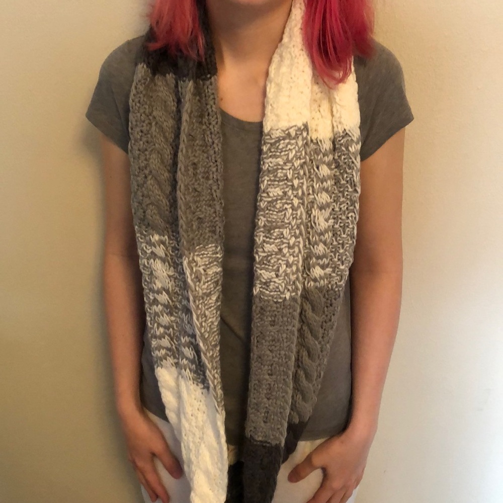 White and gray infinity scarf